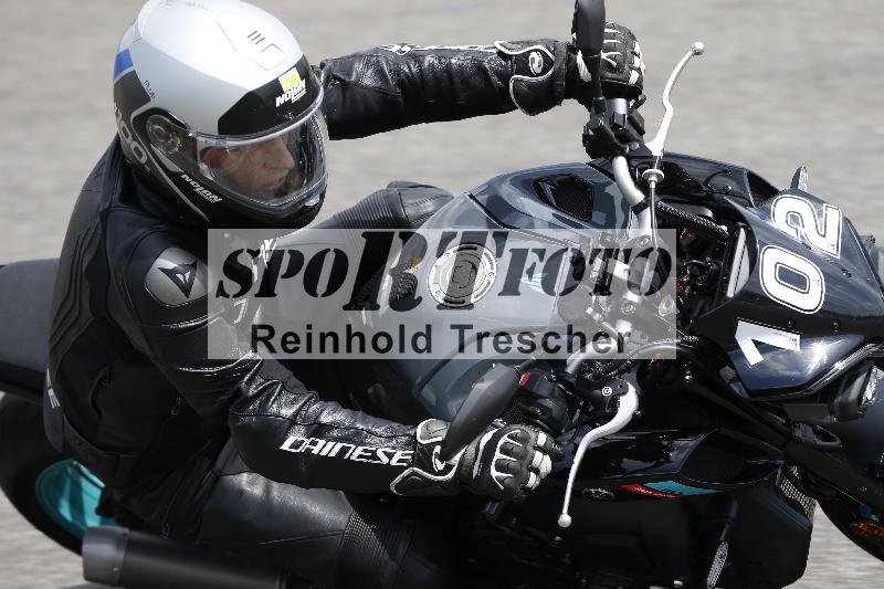 /Archiv-2024/29 12.06.2024 MOTO.CH Track Day ADR/Gruppe gelb/102